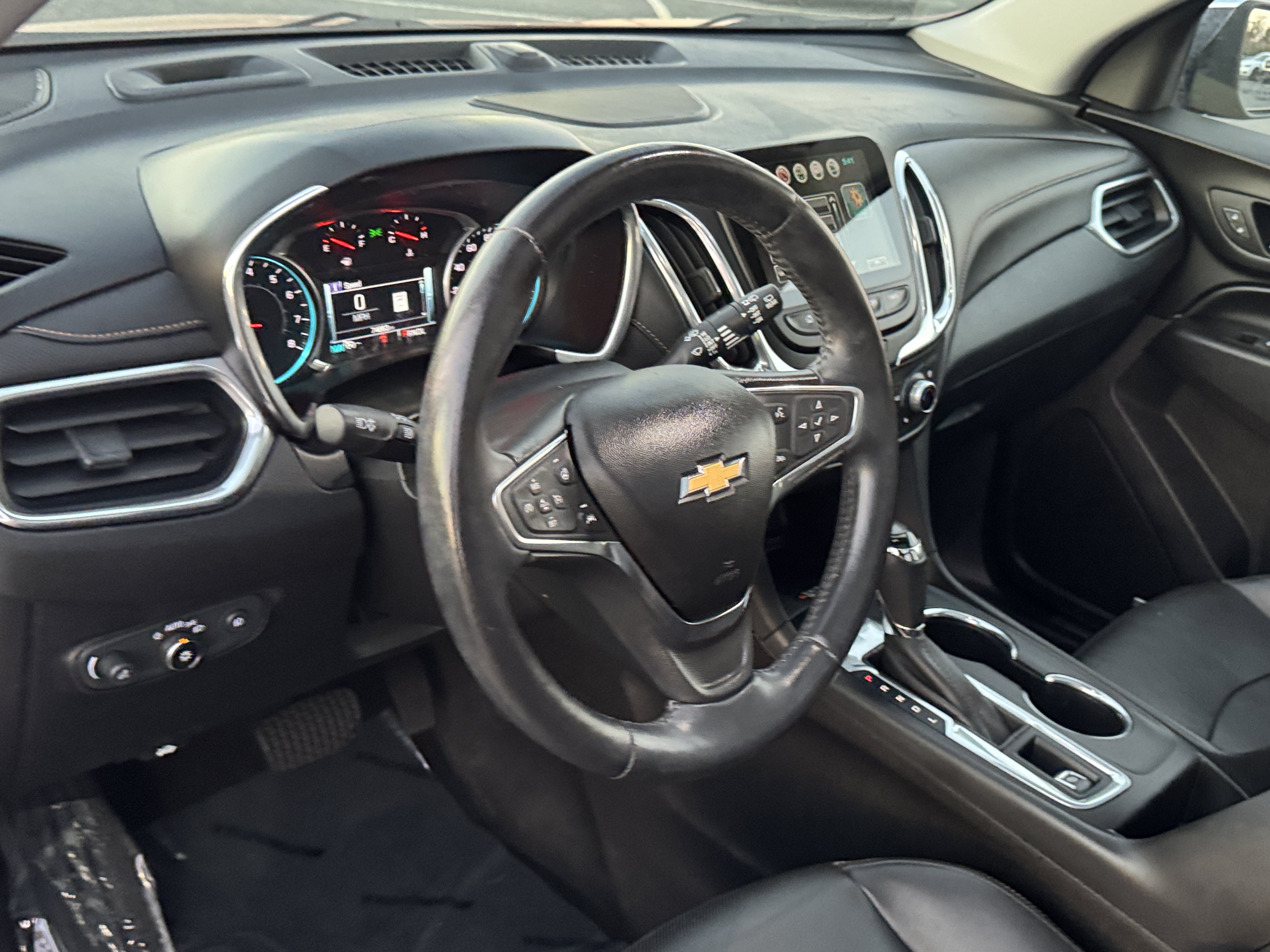 Used 2018 Chevrolet Equinox Premier AWD/4WD image 5