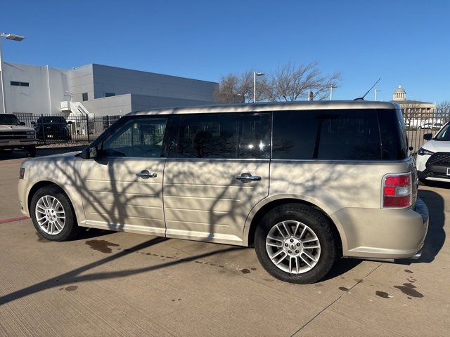 Used 2018 Ford Flex SEL image 8