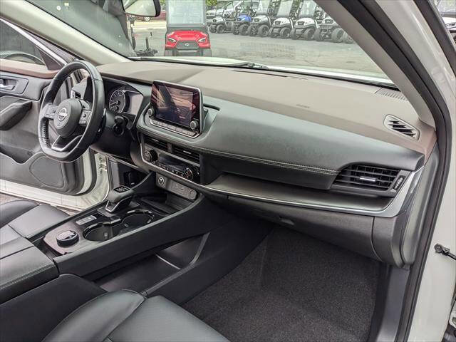 Used 2023 Nissan Rogue SV w/ SV Premium B Package AWD/4WD image 21