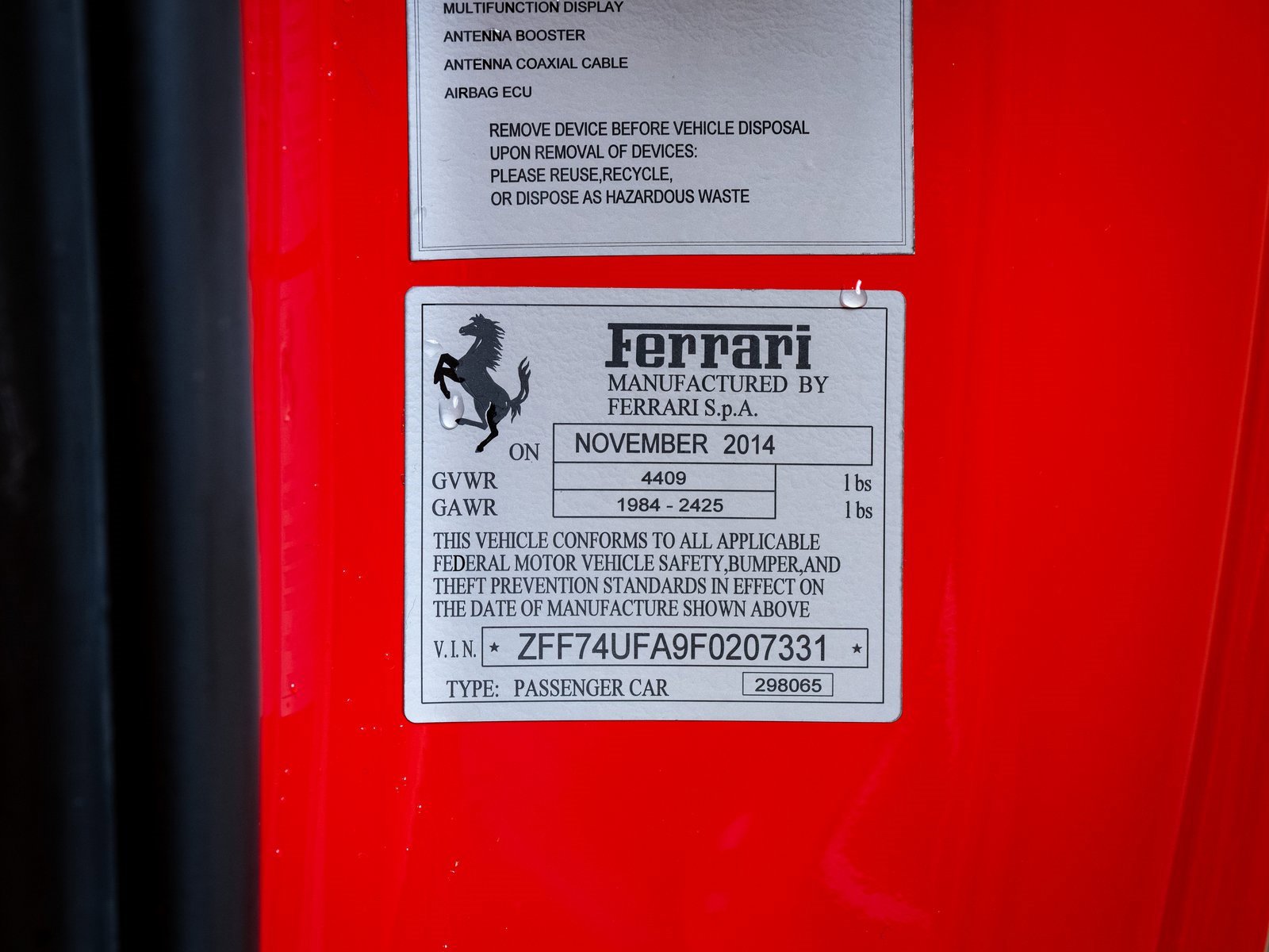 Used 2015 Ferrari F12 Berlinetta image 25