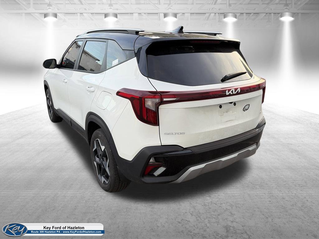Used 2025 Kia Seltos S AWD/4WD image 8