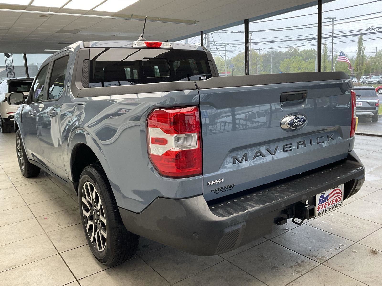 Used 2024 Ford Maverick Lariat FWD image 7