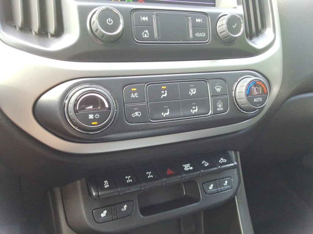 Certified 2022 Chevrolet Colorado ZR2 w/ Colorado ZR2 Bison Edition AWD/4WD image 34