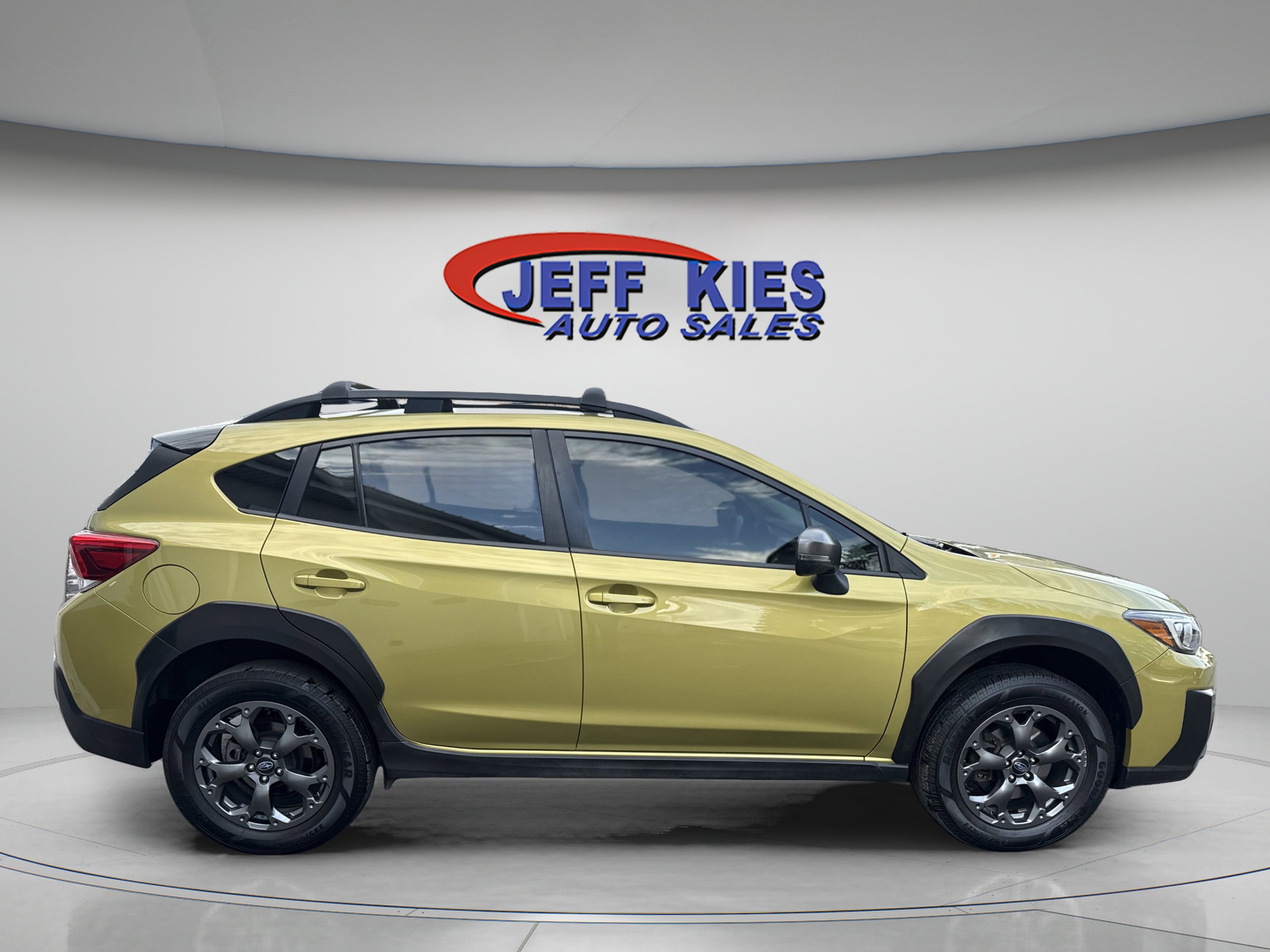 Used 2023 Subaru Crosstrek 2.5i Sport AWD/4WD image 4