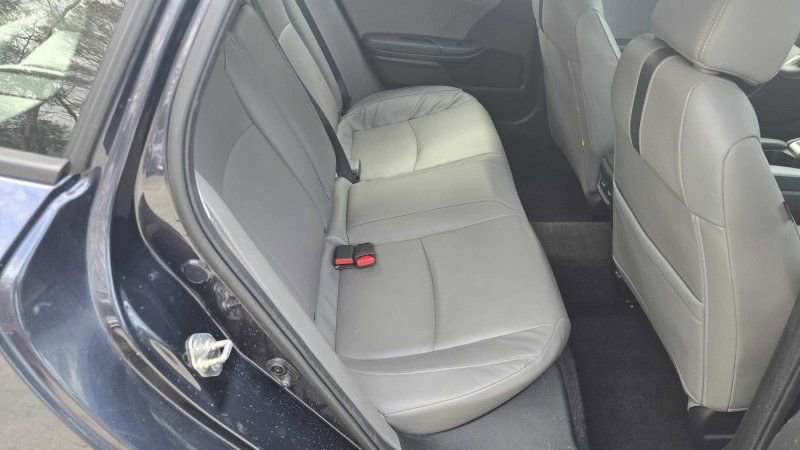 Used 2017 Honda Civic Touring image 30