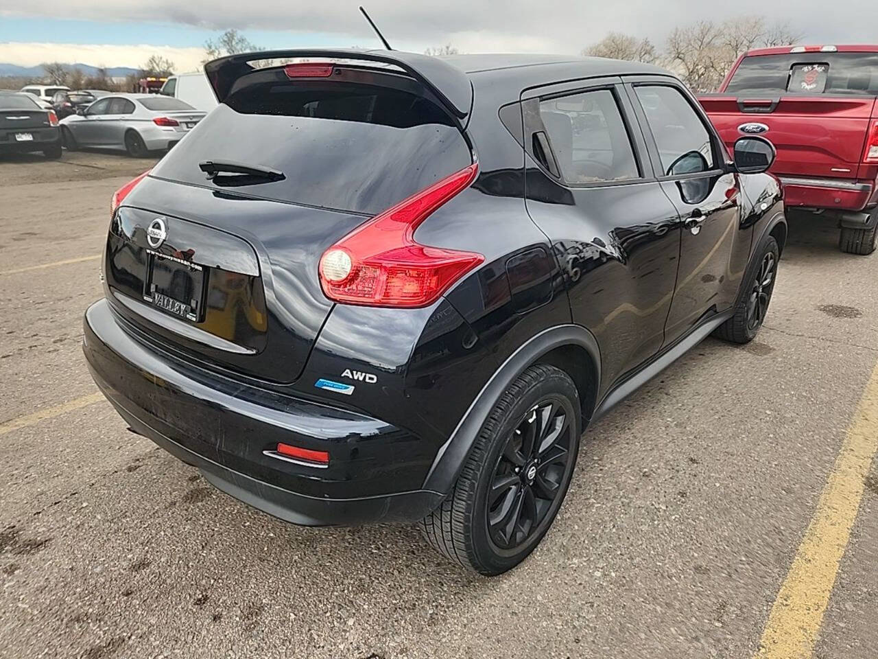 Used 2014 Nissan Juke S w/ Midnight Edition 2.0 image 2