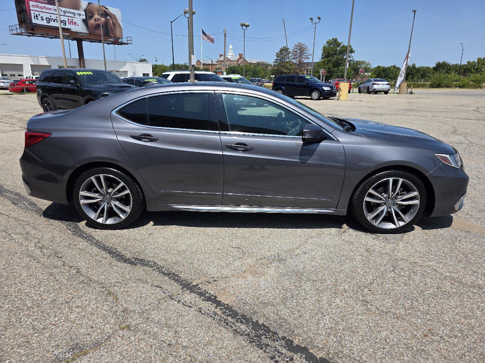 Used 2020 Acura TLX w/ Technology Package FWD image 5