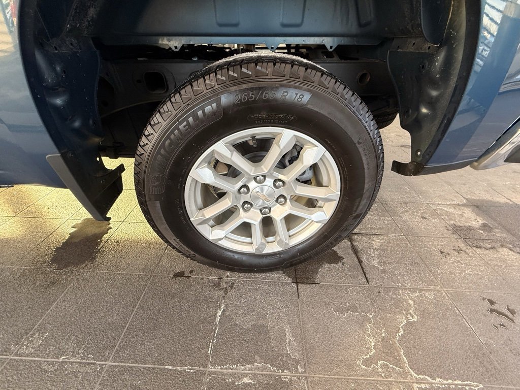 Used 2024 Chevrolet Silverado 1500 LT image 40