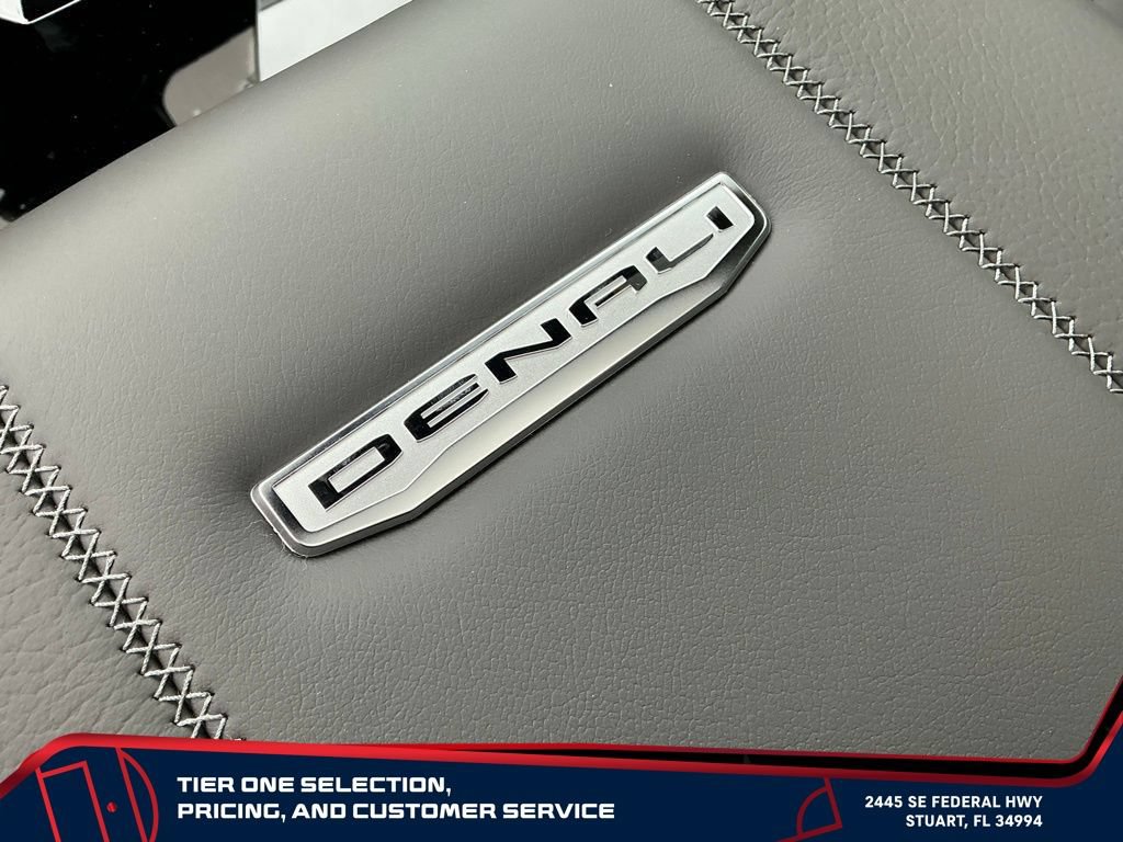 New 2026 GMC Yukon Denali w/ Denali Reserve Package AWD/4WD image 41
