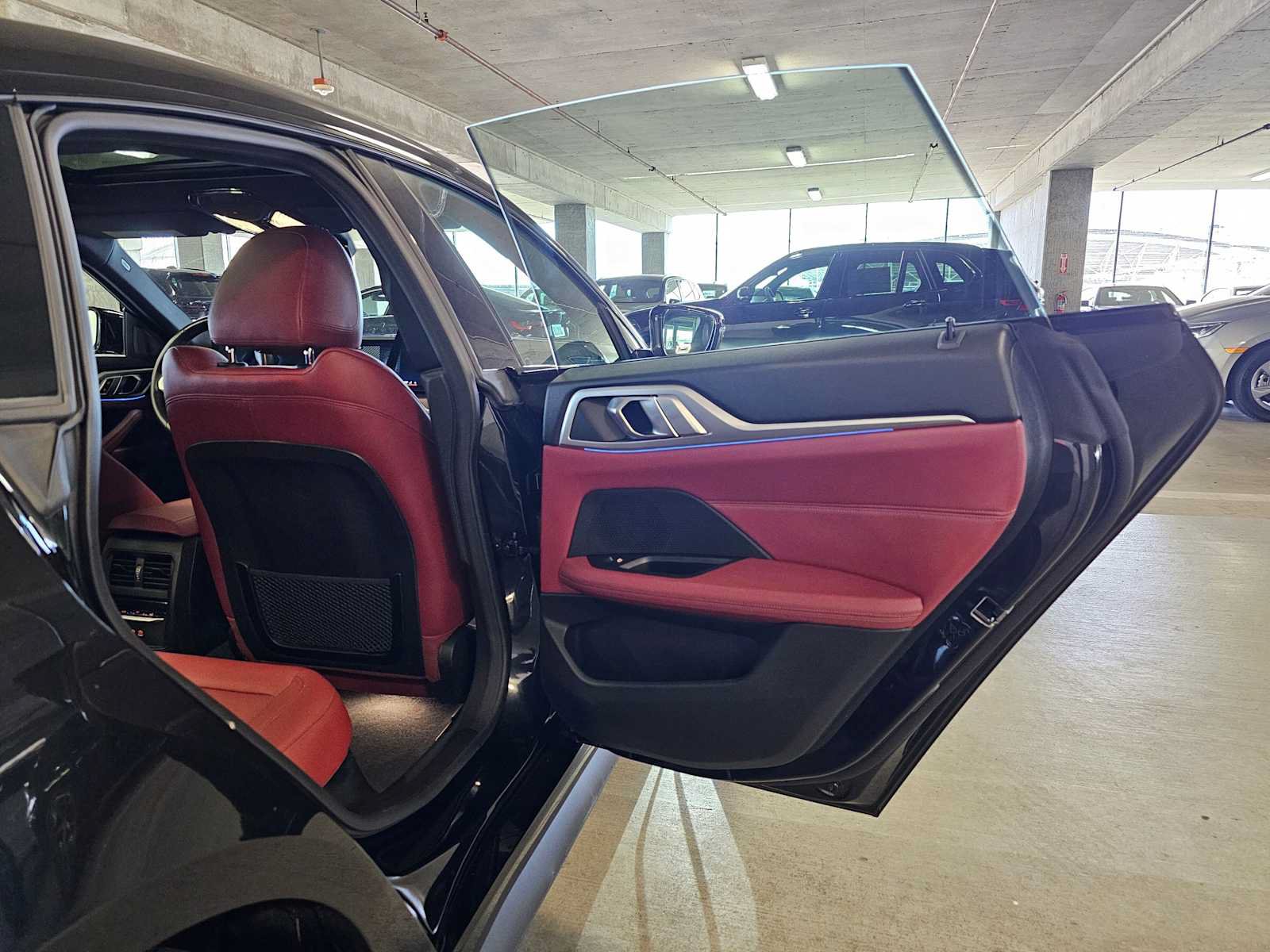 Certified 2024 BMW i4 eDrive35 w/ M Sport Package RWD image 31