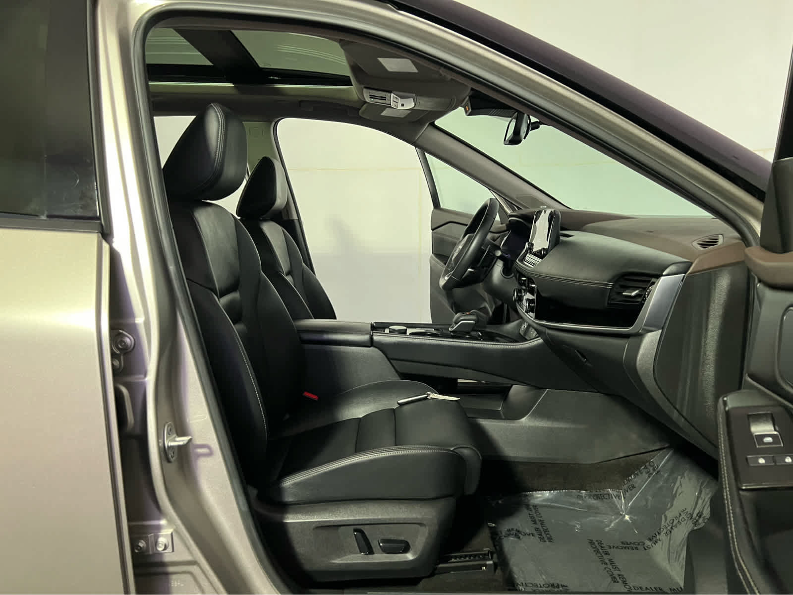 Certified 2023 Nissan Rogue SL w/ SL Premium Package AWD/4WD image 30
