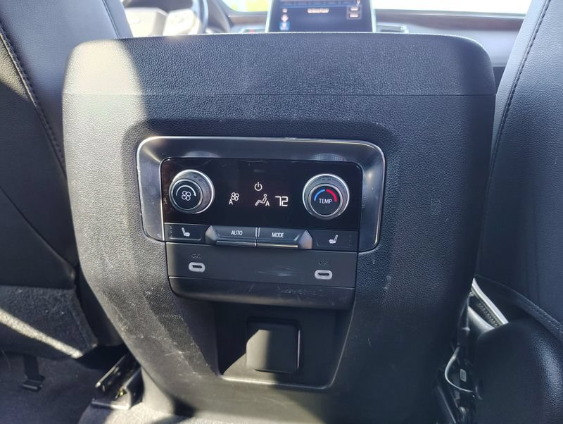 Certified 2021 Chevrolet Tahoe Premier AWD/4WD image 23