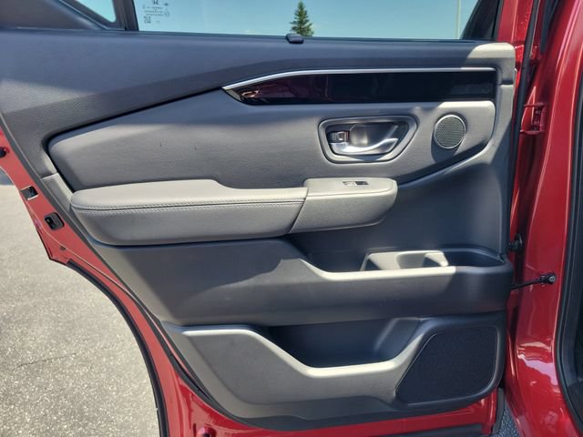 New 2025 Honda Pilot Touring image 17