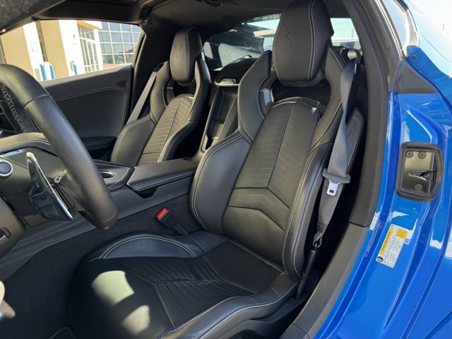 Used 2026 Chevrolet Corvette Z06 w/ Stealth Interior Trim Package RWD image 30