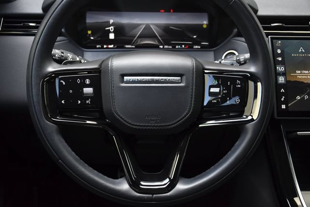 Used 2025 Land Rover Range Rover Velar Dynamic SE AWD/4WD image 7