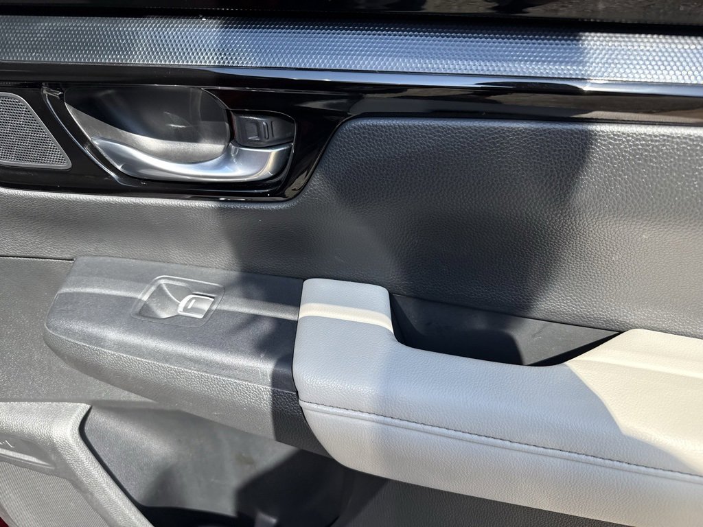 Used 2024 Honda CR-V EX-L image 41