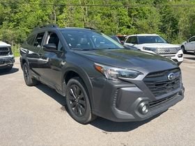 Used 2025 Subaru Outback Onyx Edition AWD/4WD image 2