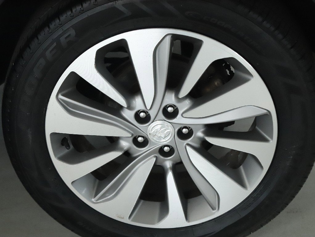 Used 2019 Buick Encore Preferred image 38