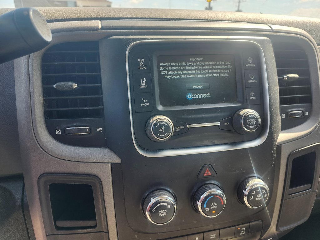 Used 2018 RAM 2500 Tradesman w/ Chrome Appearance Group image 8