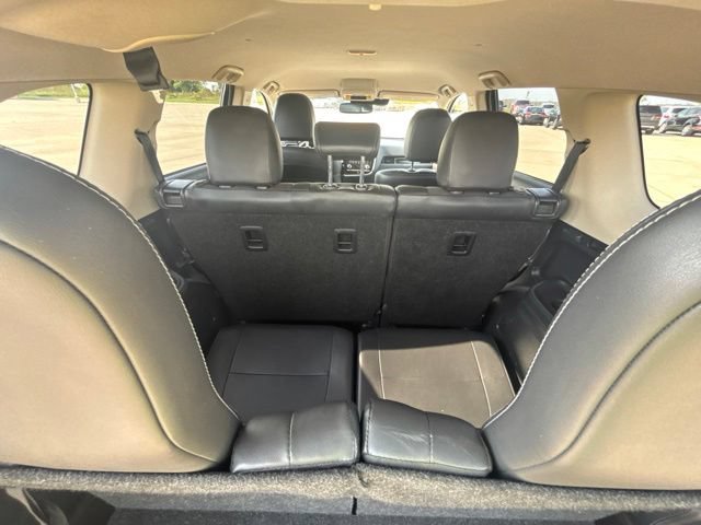 Used 2020 Mitsubishi Outlander SE FWD image 35