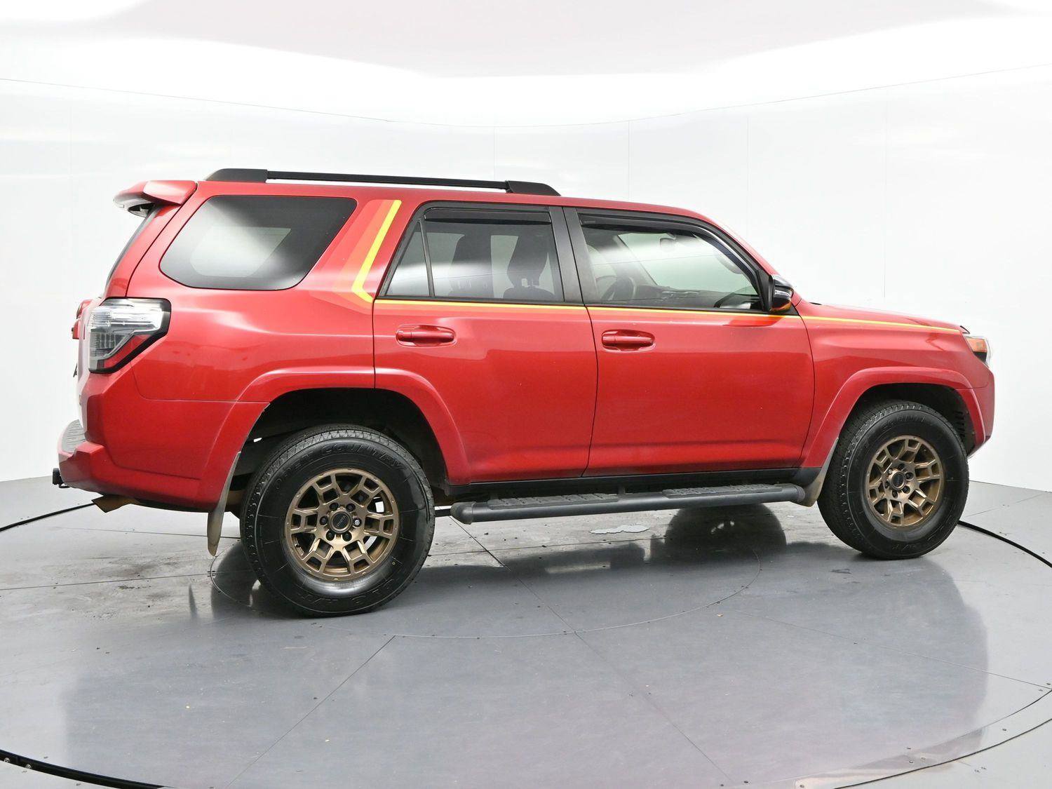 Used 2023 Toyota 4Runner 40th Anniversary SE AWD/4WD image 8