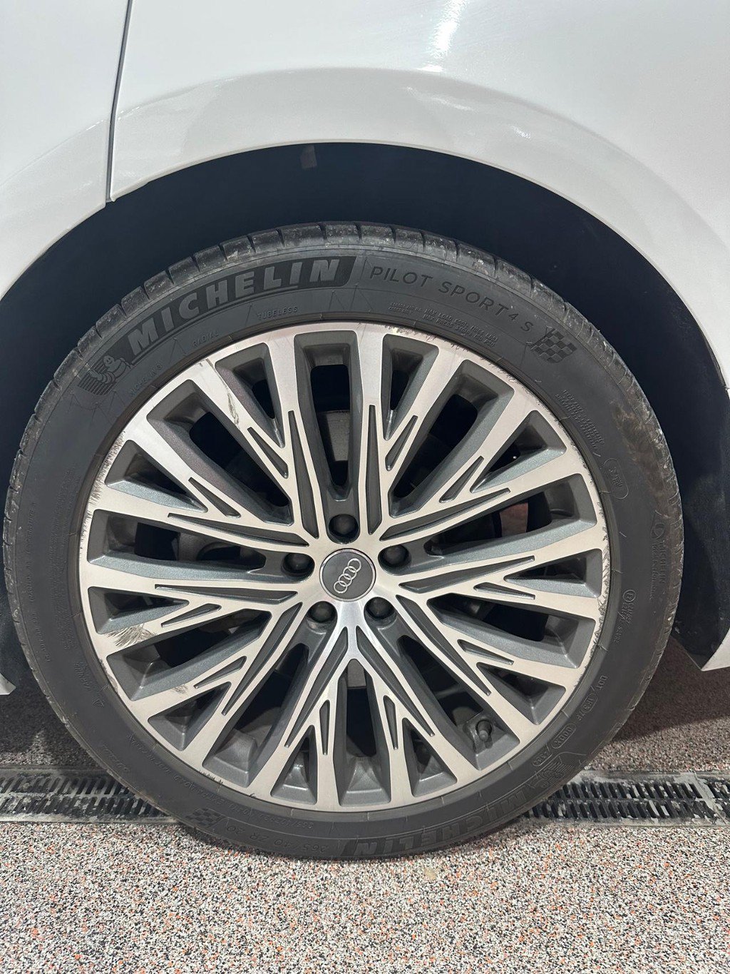 Used 2019 Audi A8 L 3.0T w/ Luxury Package AWD/4WD image 15