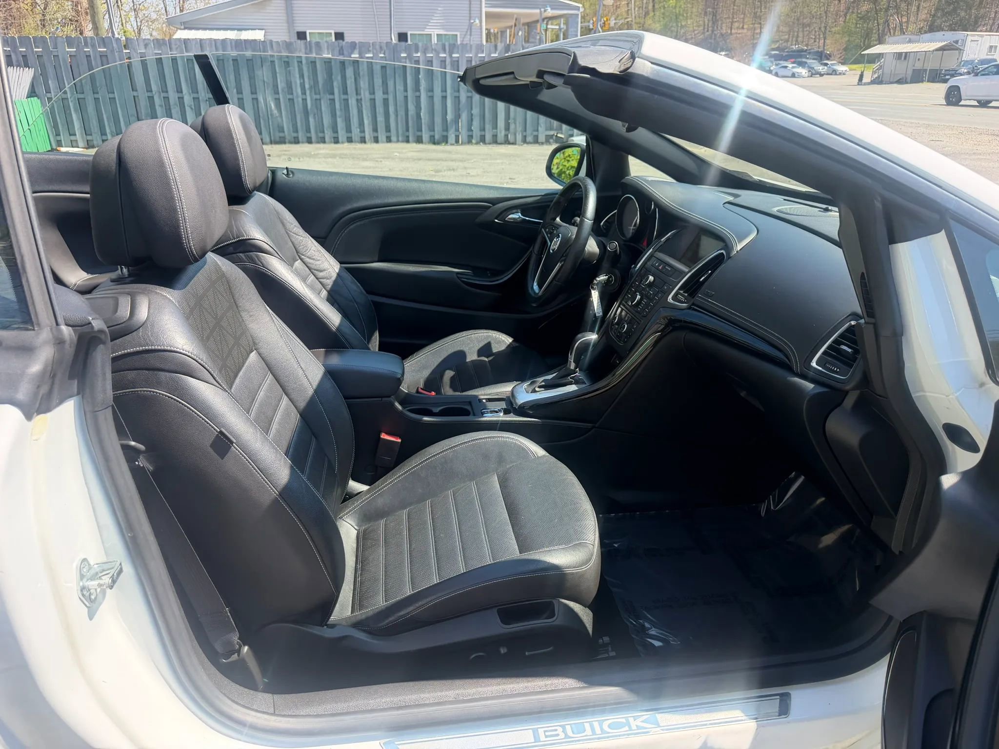 Used 2016 Buick Cascada image 15