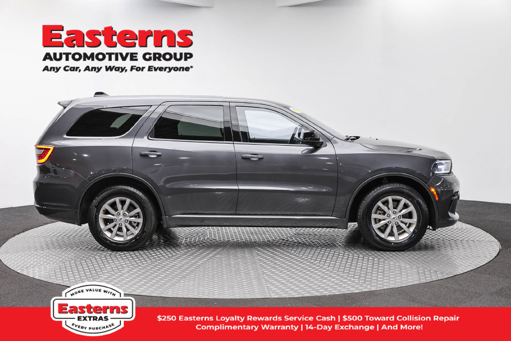 Used 2025 Dodge Durango GT RWD image 5