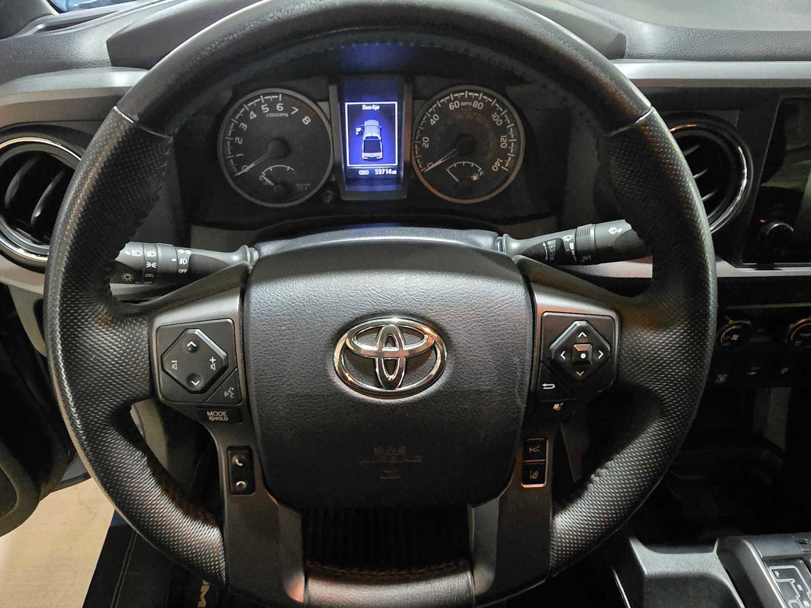 Used 2019 Toyota Tacoma TRD Off-Road w/ Technology Package AWD/4WD image 25