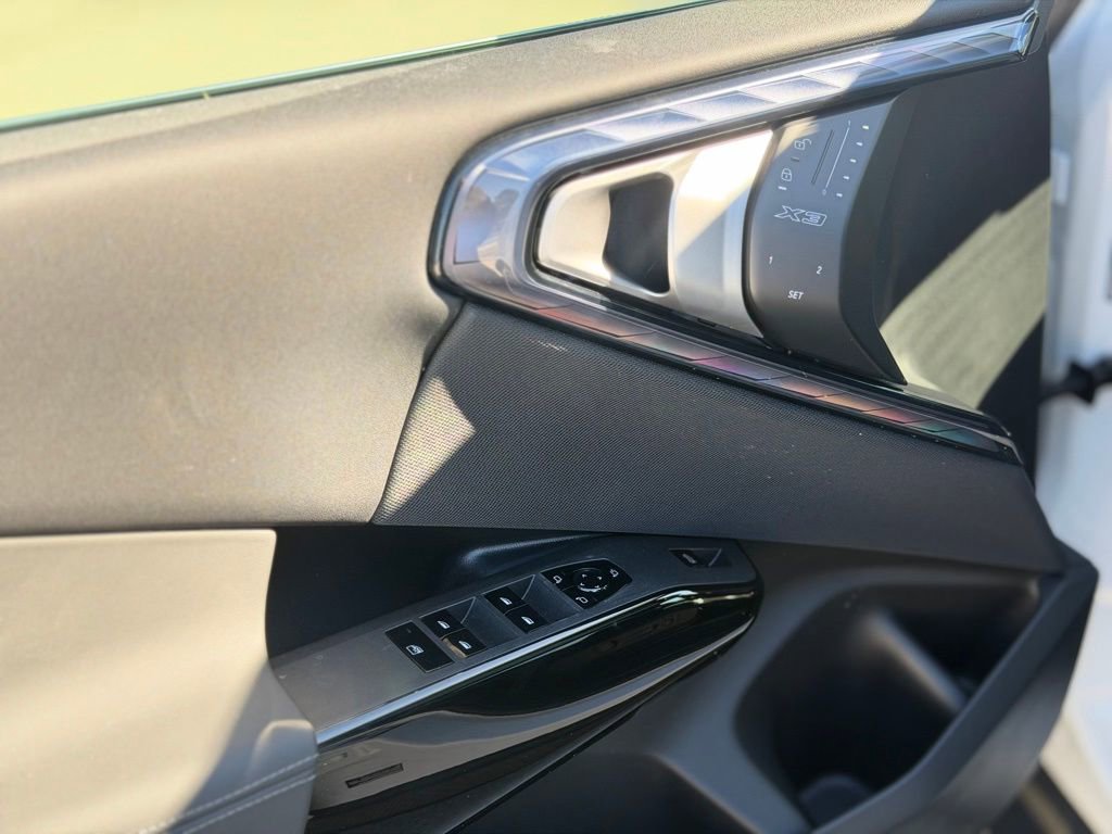 New 2026 BMW X3 xDrive30 w/ Premium Package image 19