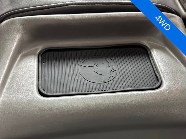 Used 2020 Chevrolet Express 2500 Extended w/ Enhanced Convenience Package RWD image 45