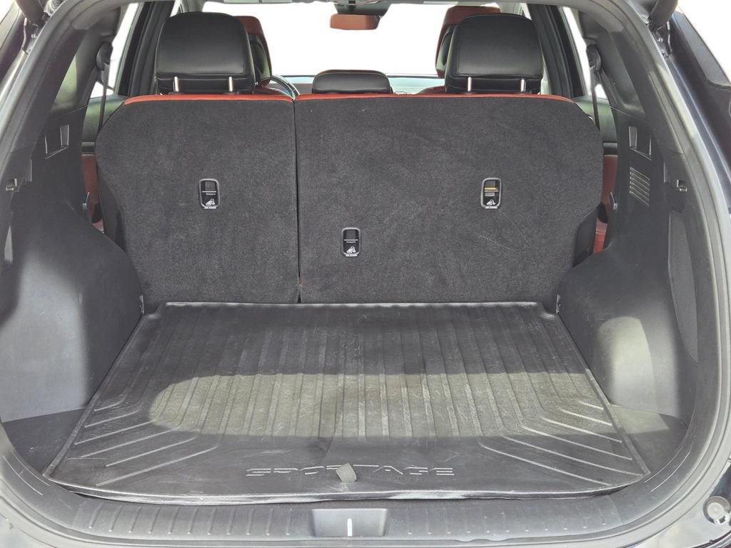 Used 2023 Kia Sportage SX FWD image 13