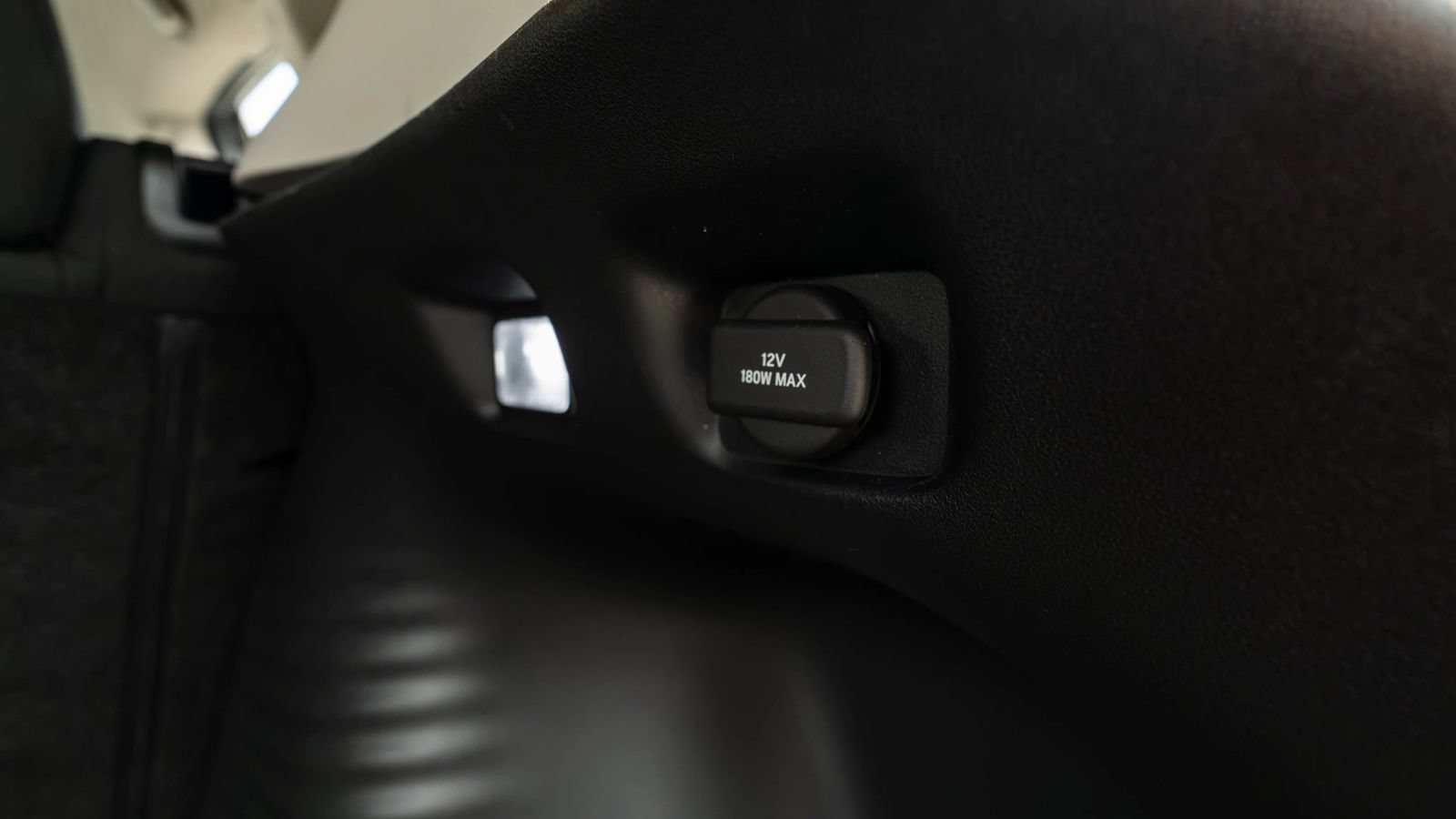 Used 2025 Honda HR-V LX image 19