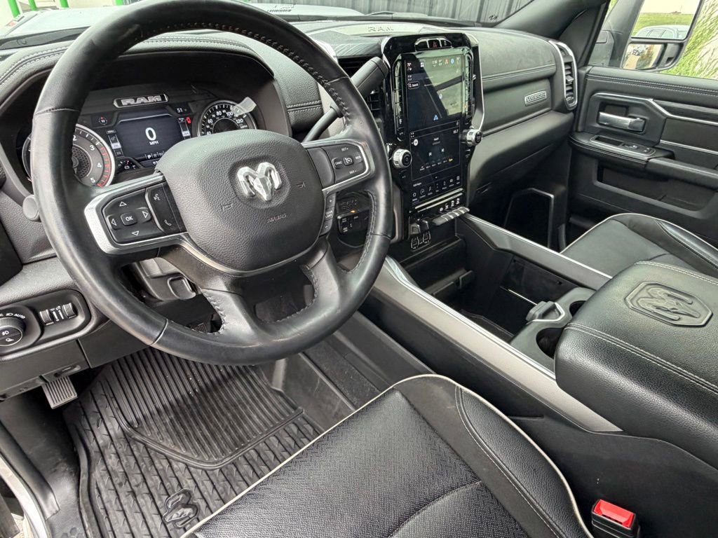 Used 2024 RAM 3500 Laramie w/ Night Edition AWD/4WD image 5