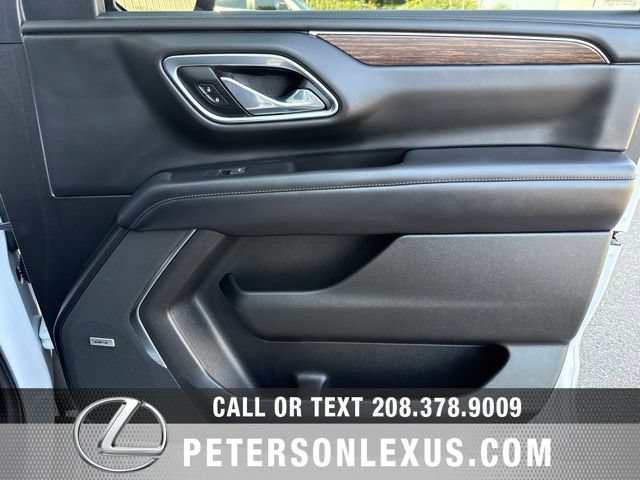 Used 2021 Chevrolet Tahoe High Country w/ Premium Package AWD/4WD image 12