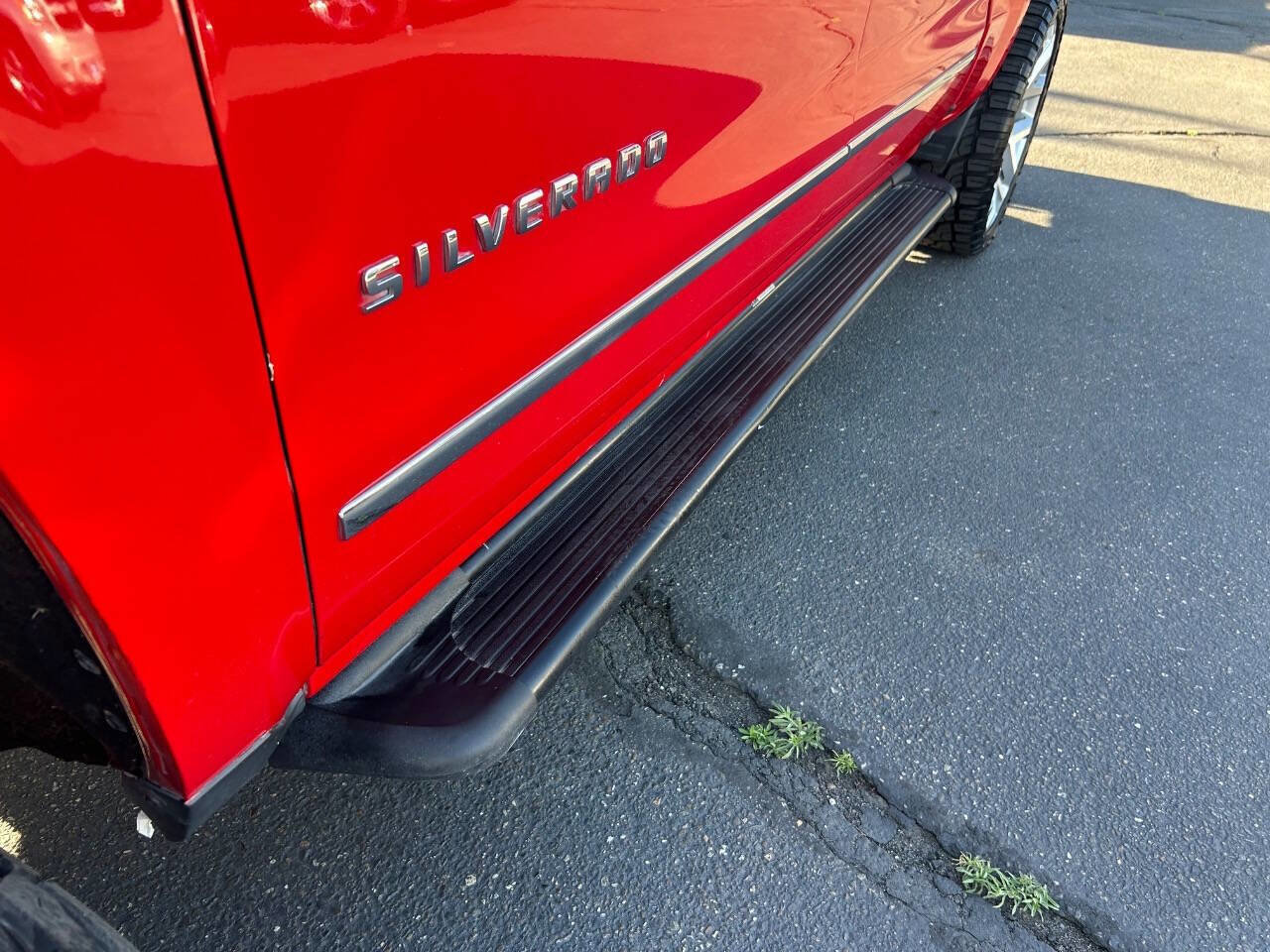Used 2016 Chevrolet Silverado 1500 LTZ w/ Sport Package AWD/4WD image 8
