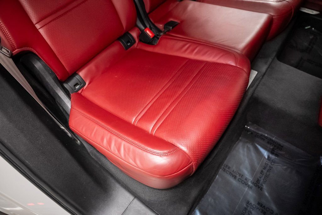 Used 2023 Porsche Cayenne Platinum Edition AWD/4WD image 35