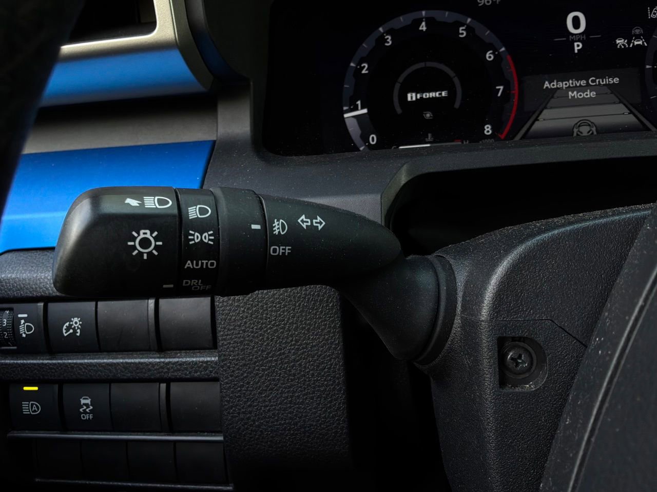 Used 2025 Toyota Tacoma TRD Off-Road AWD/4WD image 35