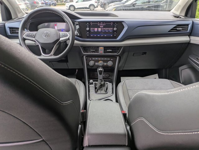 Used 2024 Volkswagen Taos SE image 19
