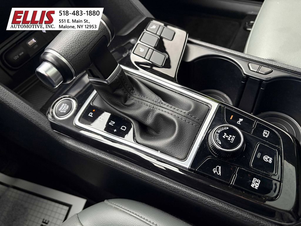 Used 2023 Kia Sportage X-Line w/ X-Line Premium Package image 13