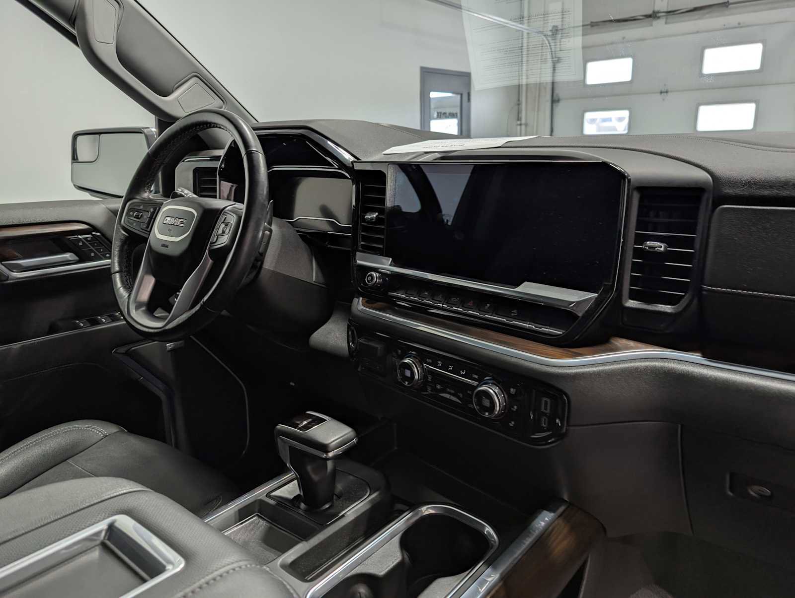 Certified 2022 GMC Sierra 1500 SLT AWD/4WD image 42