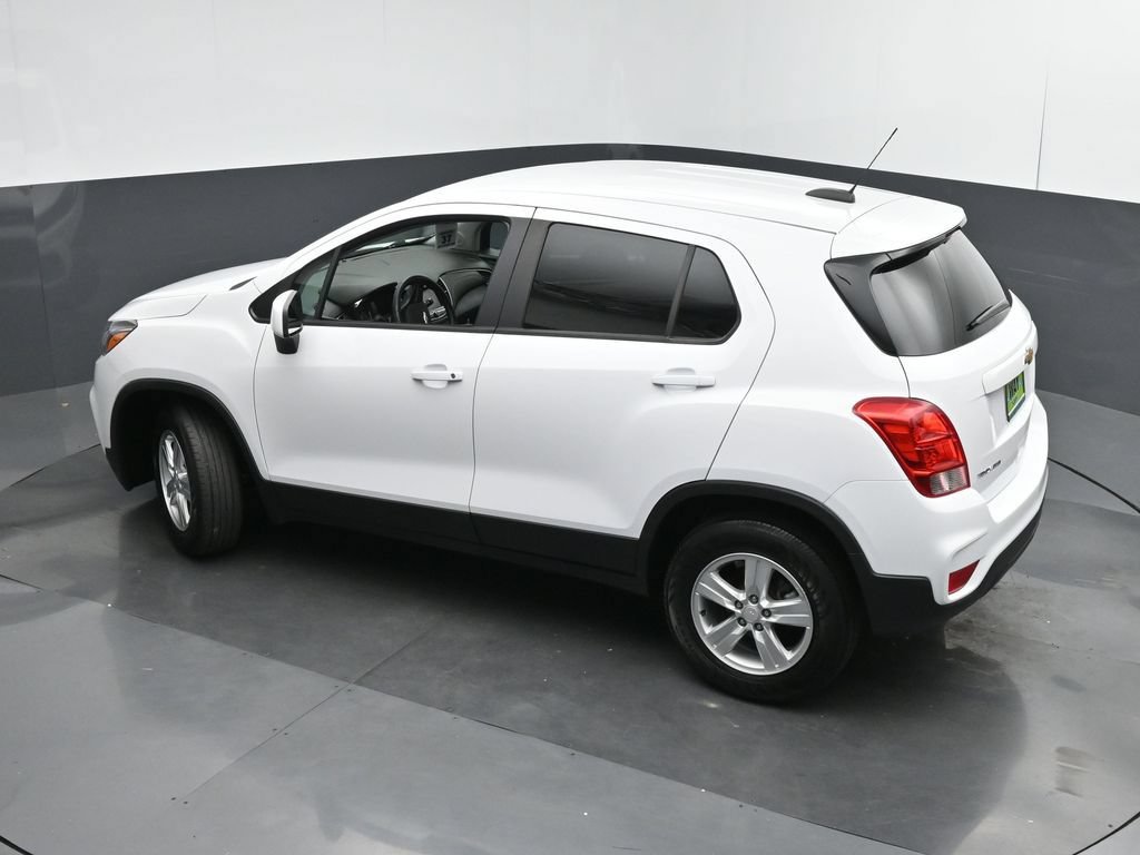 Used 2020 Chevrolet Trax LS w/ Tint and Cruise Package AWD/4WD image 35