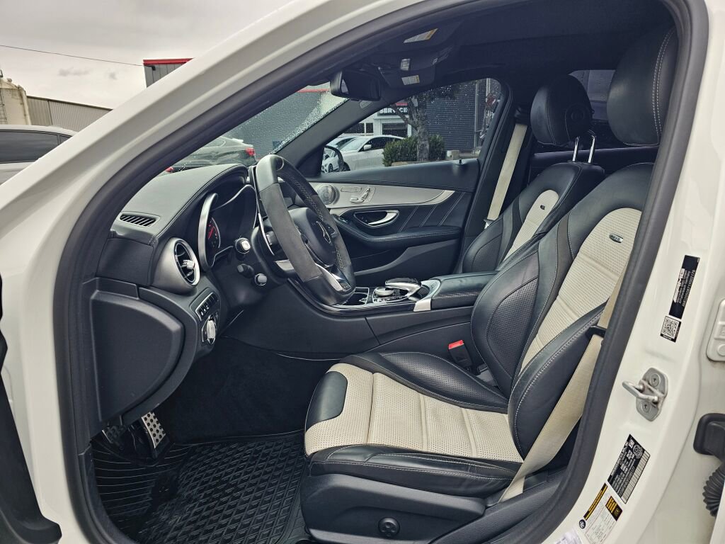 Used 2015 Mercedes-Benz C 63 AMG S image 22