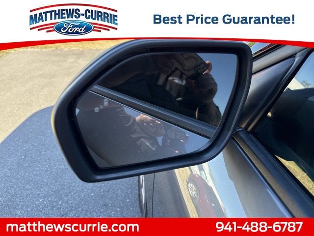 New 2026 Ford Explorer Active w/ Active Comfort Package image 8