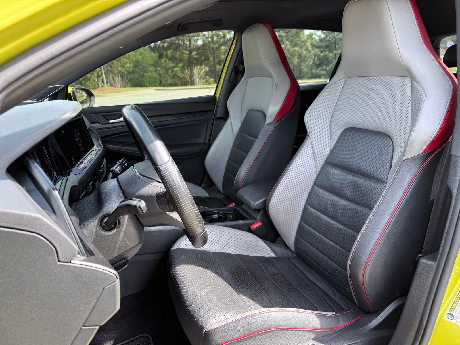 Used 2022 Volkswagen GTI Autobahn FWD image 35