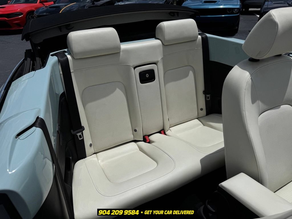 Used 2010 Volkswagen Beetle Final Edition FWD image 28