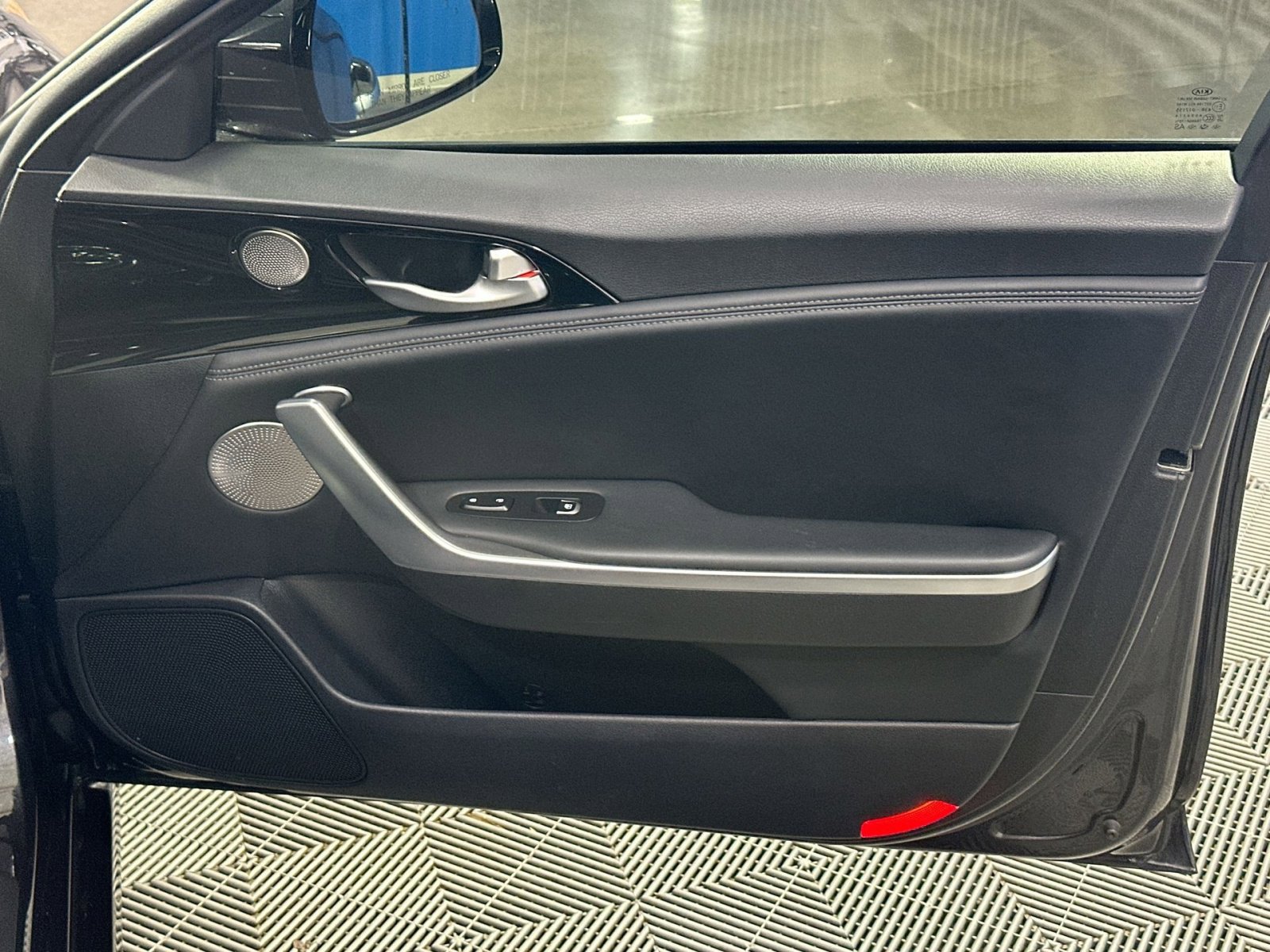 Used 2019 Kia Stinger Premium image 36