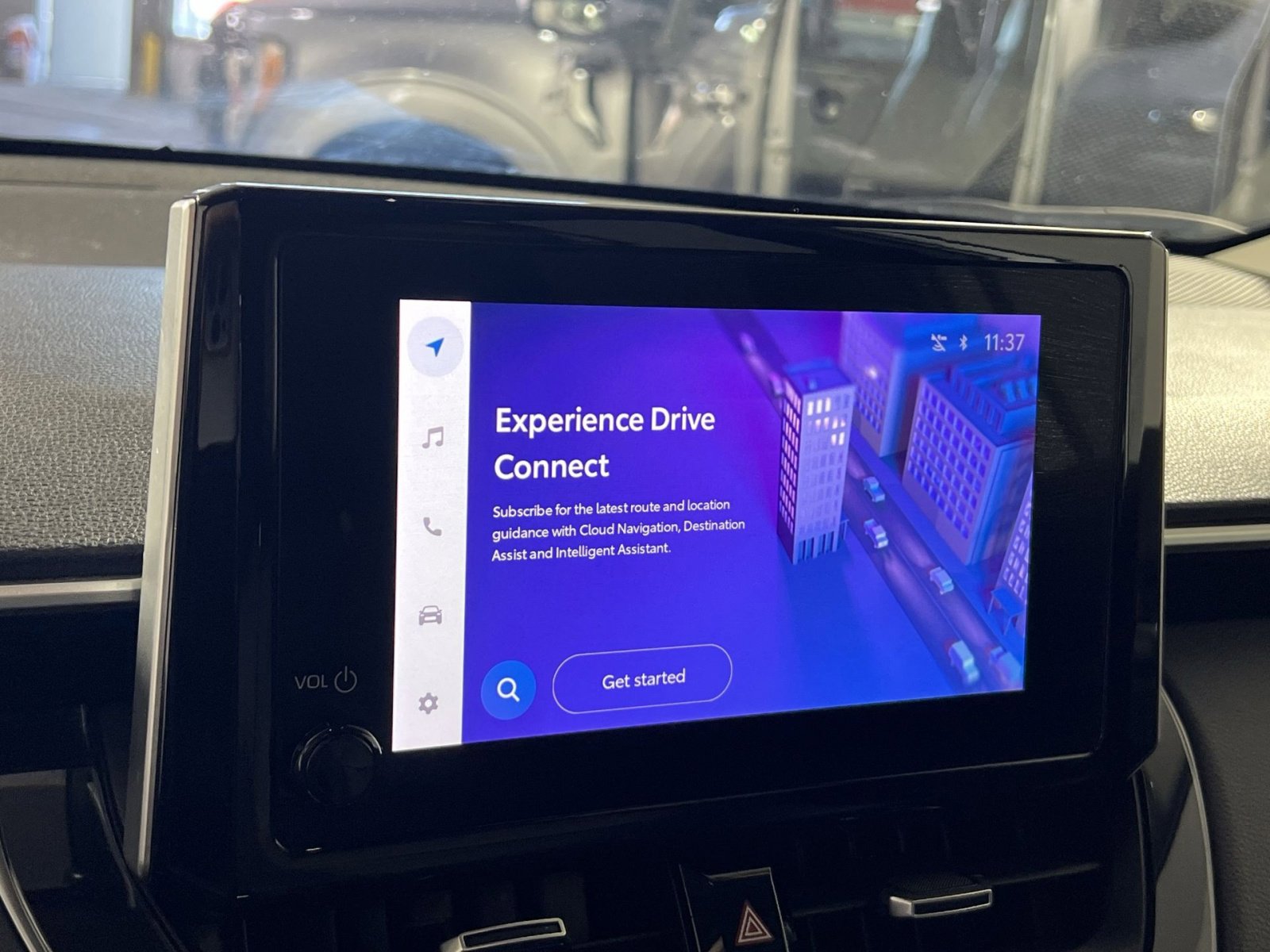 Used 2023 Toyota Corolla Cross XLE image 20