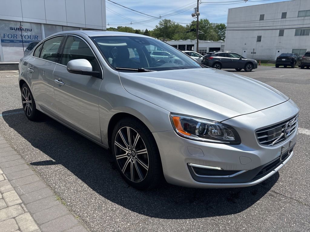 Used 2018 Volvo S60 T5 Inscription Platinum AWD/4WD image 1