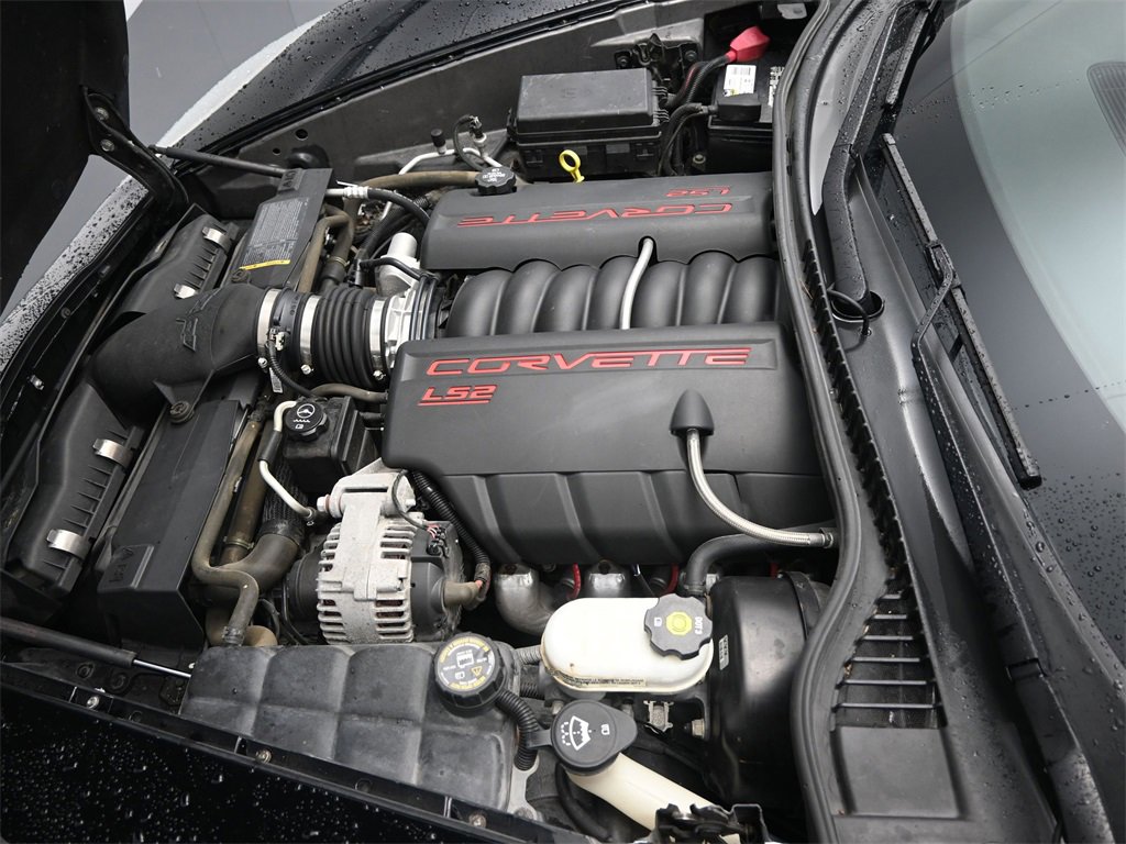 Used 2005 Chevrolet Corvette Coupe w/ Preferred Equipment Group image 11